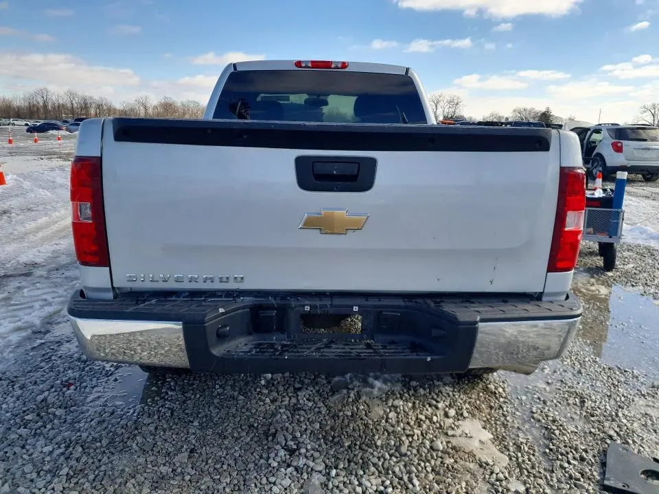 2013 CHEVROLET SILVERADO C1500 LS  