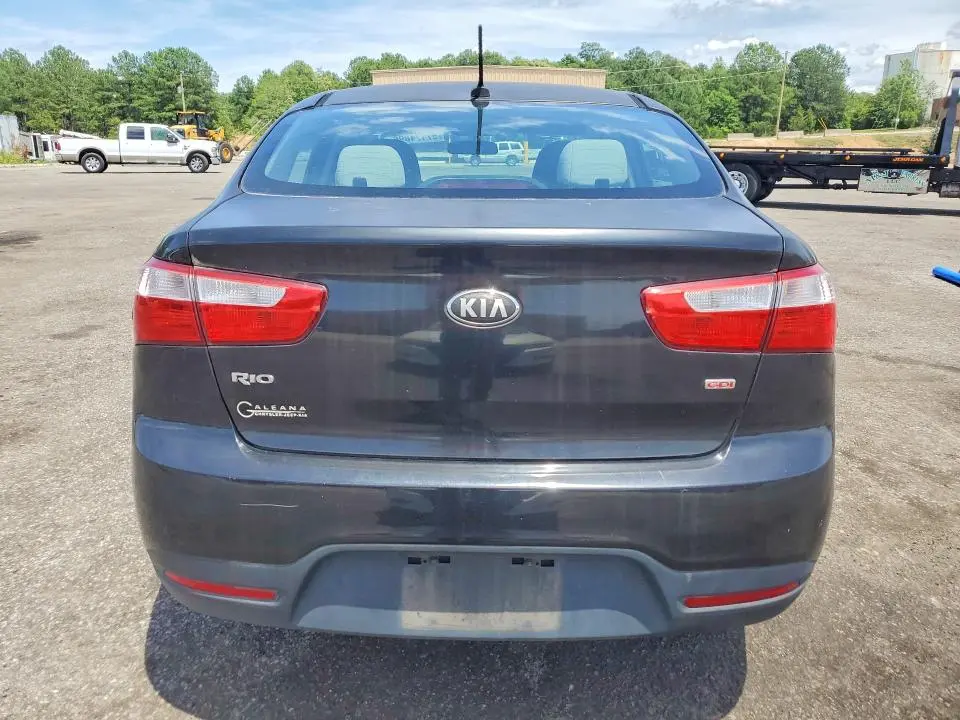 2015 KIA RIO LX  