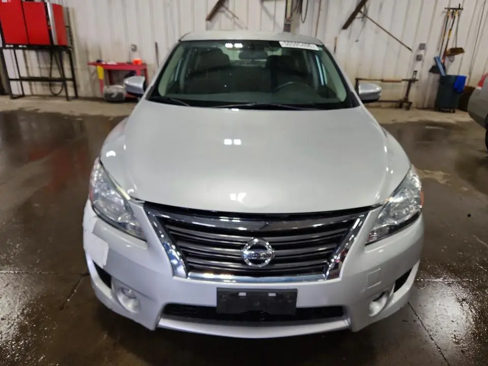 2015 NISSAN SENTRA SR  