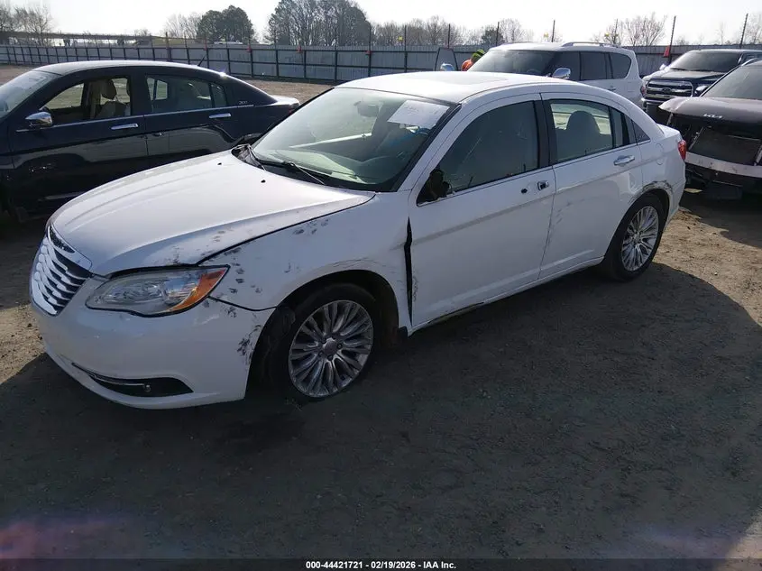 2013 CHRYSLER 200 LIMITED