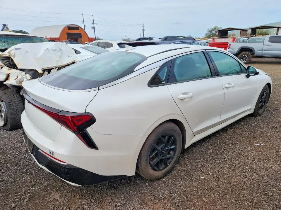 2025 KIA K5 LXS  