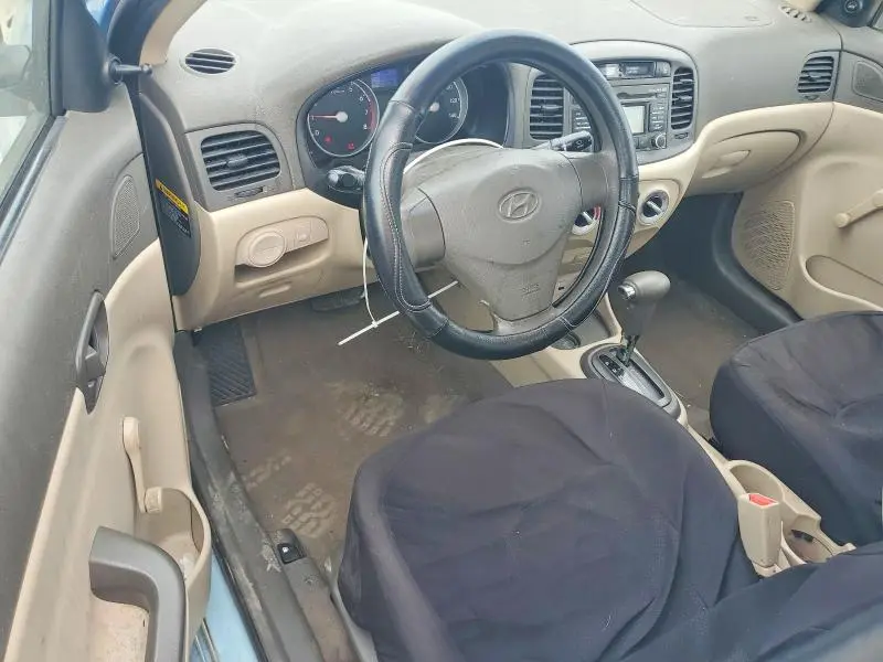 2010 HYUNDAI ACCENT GLS  