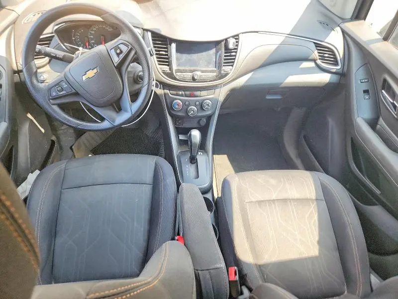 2017 CHEVROLET TRAX 1LT  