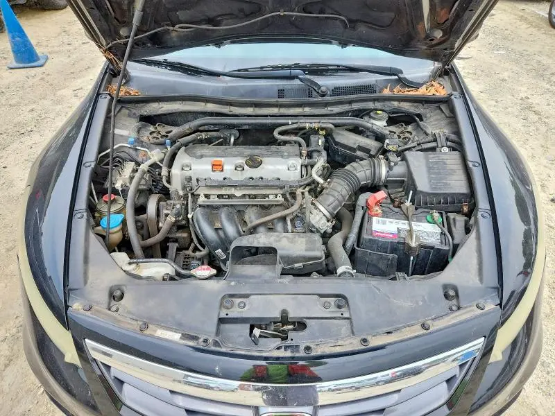 2011 HONDA ACCORD LX-S  