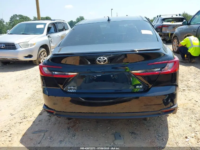 2025 TOYOTA CAMRY SE