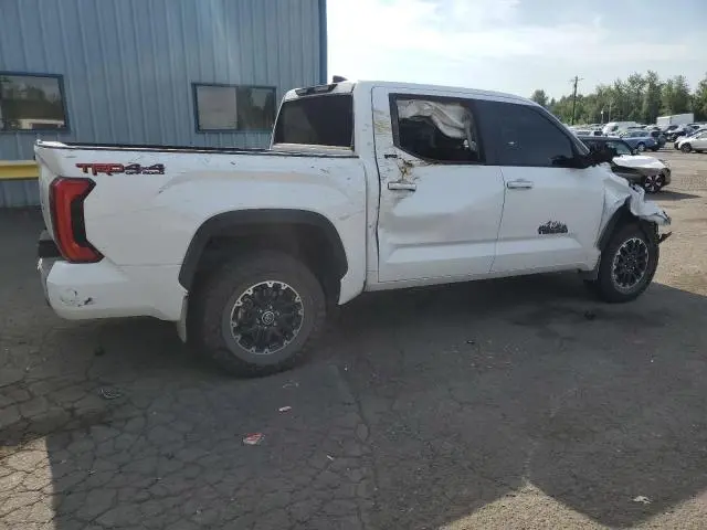 2024 TOYOTA TUNDRA CREWMAX SR  