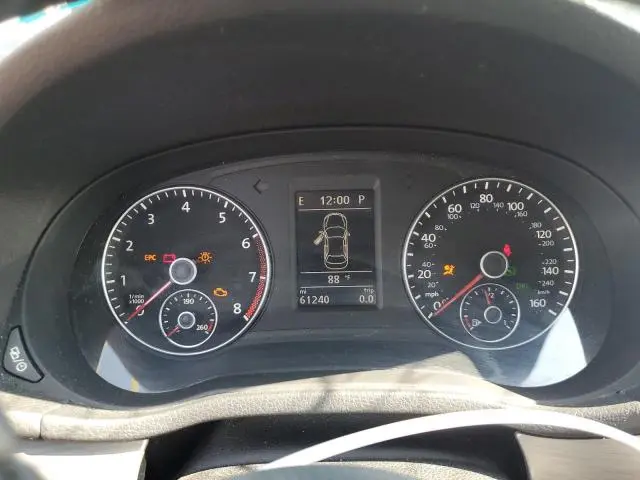 2014 VOLKSWAGEN PASSAT SE  