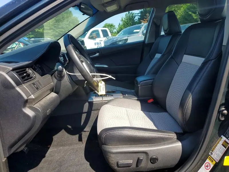 2012 TOYOTA CAMRY SE  