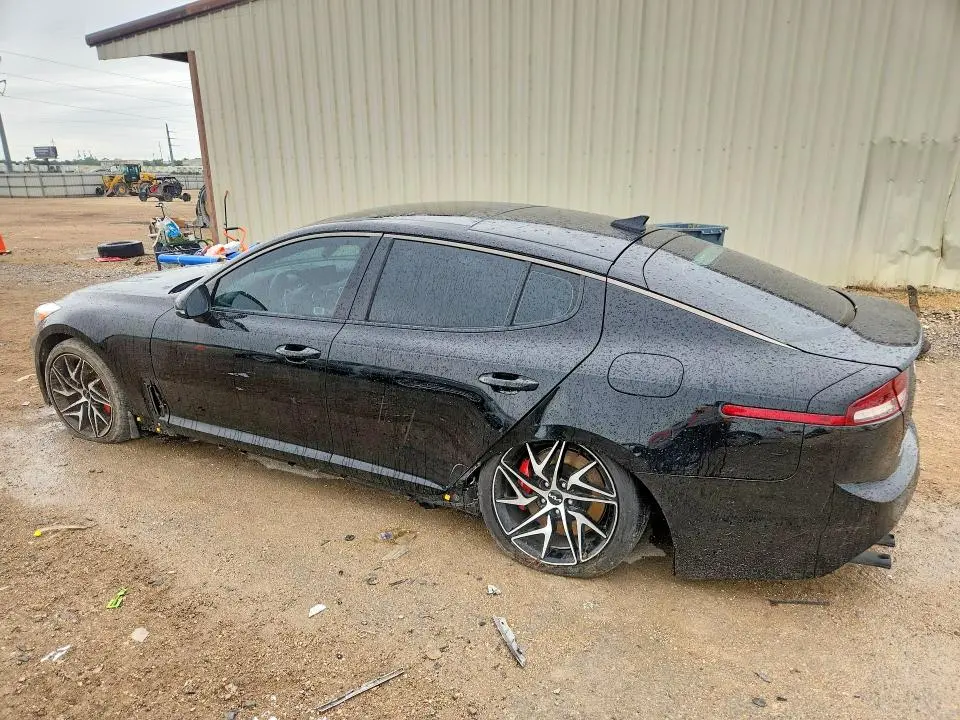 2023 KIA STINGER GT LINE  