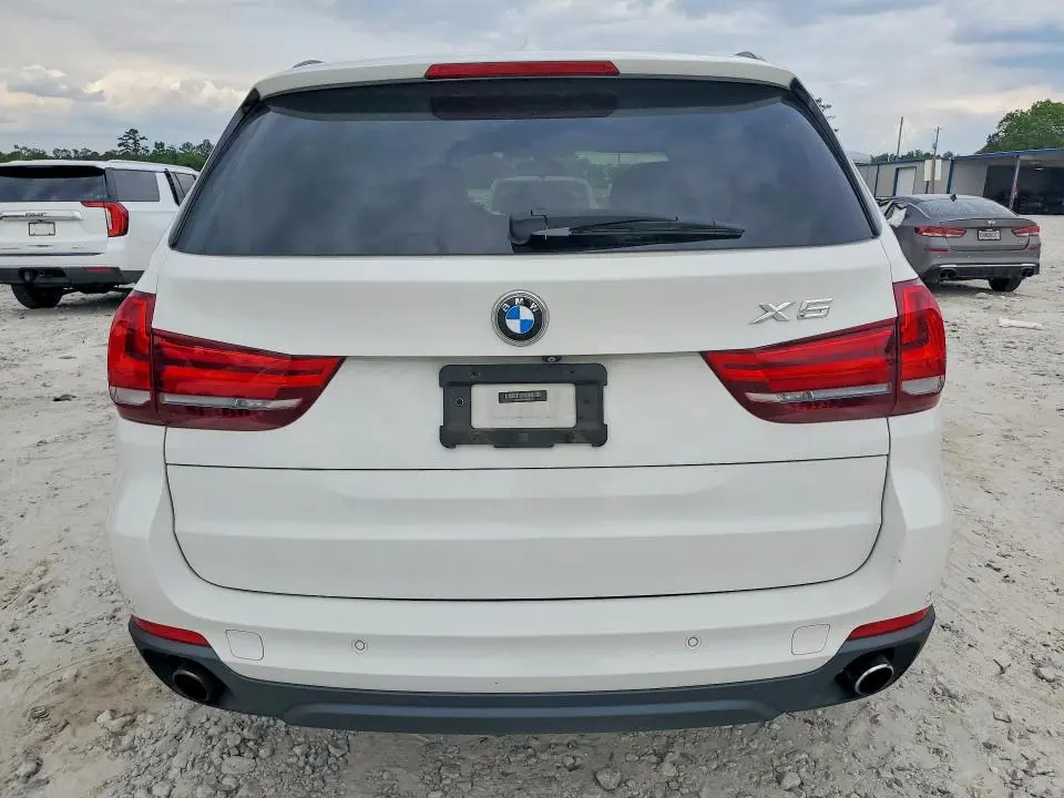 2015 BMW X5 4.8I  