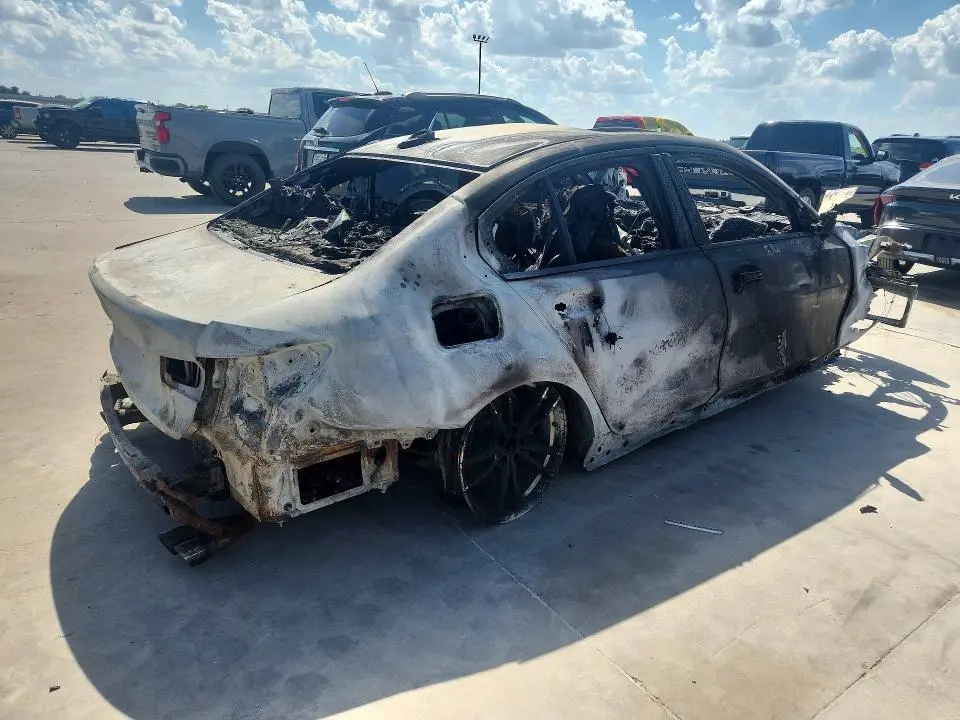 2019 BMW 330I   
