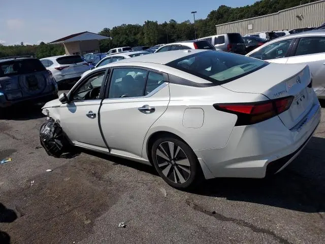 2022 NISSAN ALTIMA SV