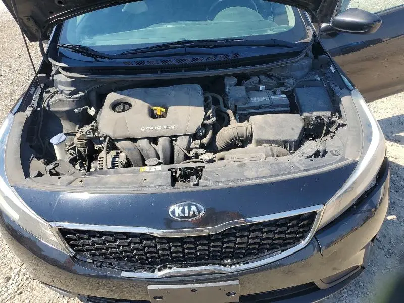 2017 KIA FORTE LX  