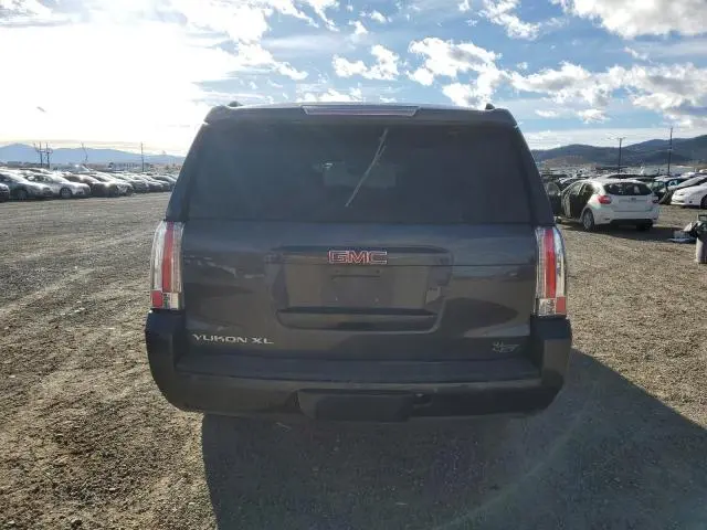 2017 GMC YUKON XL K1500 SLT  