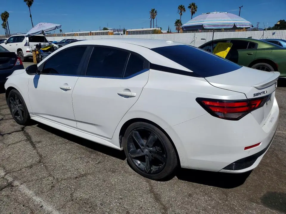 2024 NISSAN SENTRA SR  