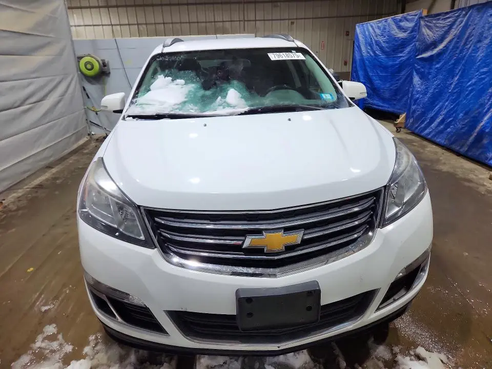 2017 CHEVROLET TRAVERSE LT  