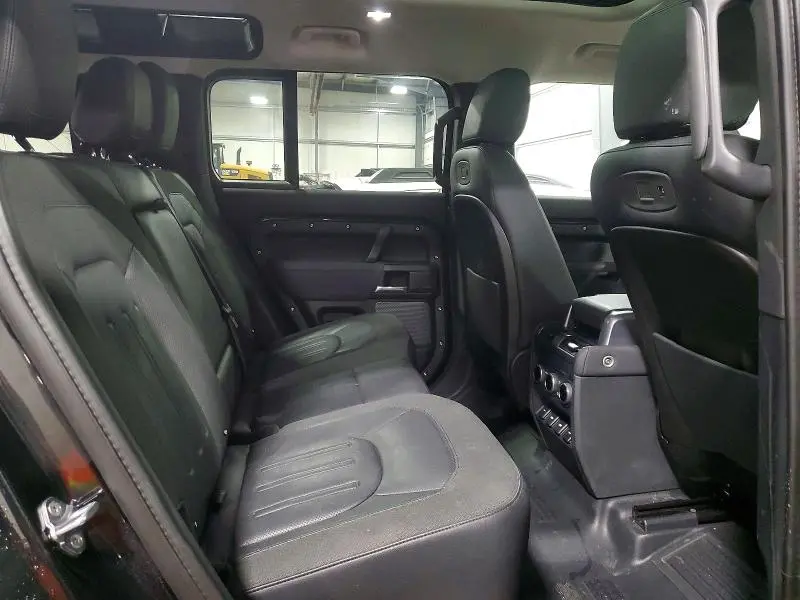 2020 LAND ROVER DEFENDER 110 S  