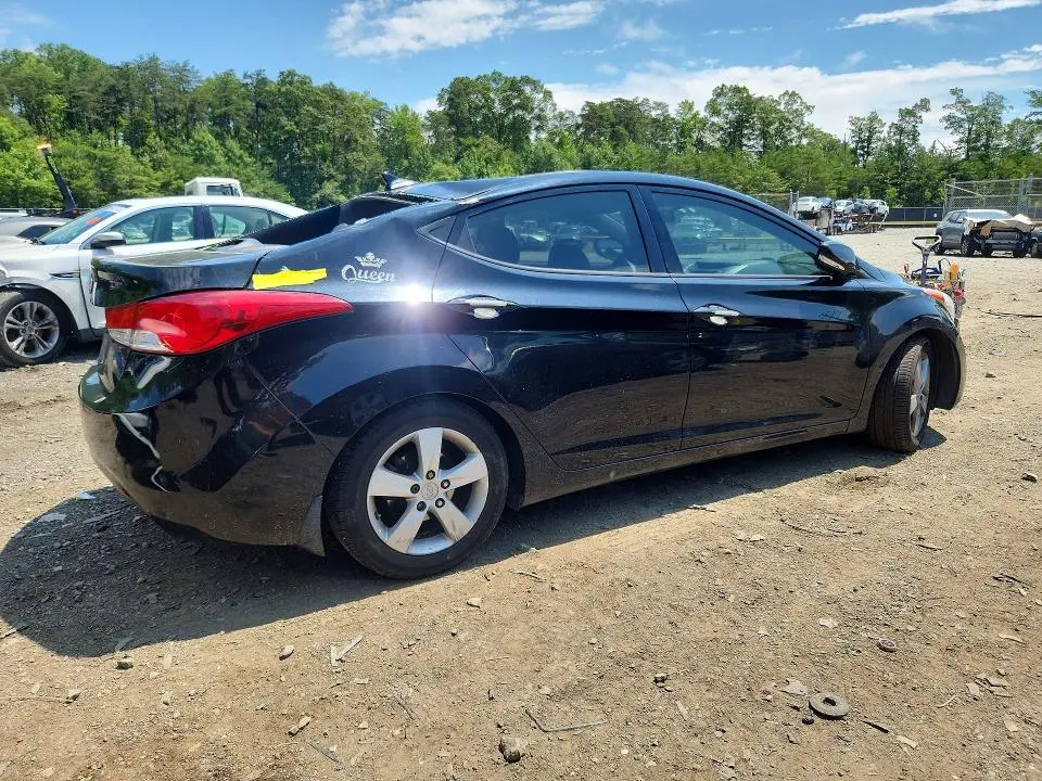 2013 HYUNDAI ELANTRA LIMITED  