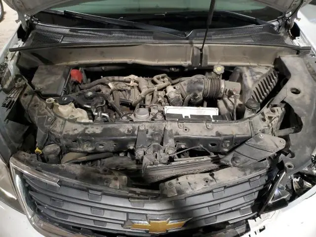 2016 CHEVROLET TRAVERSE LS  