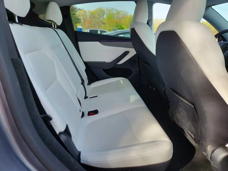 2026 TESLA MODEL Y   