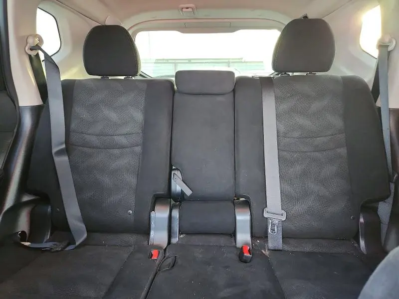 2014 NISSAN ROGUE S  
