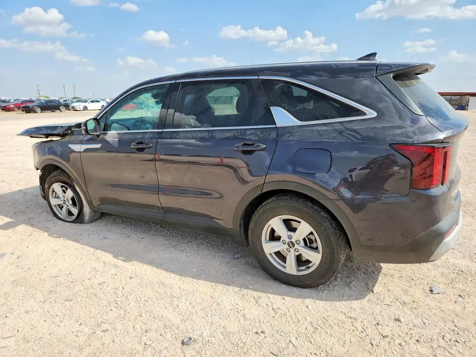 2025 KIA SORENTO LX  