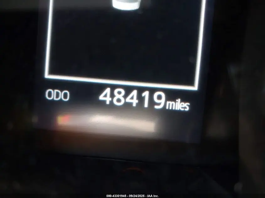 2020 TOYOTA CAMRY LE HYBRID