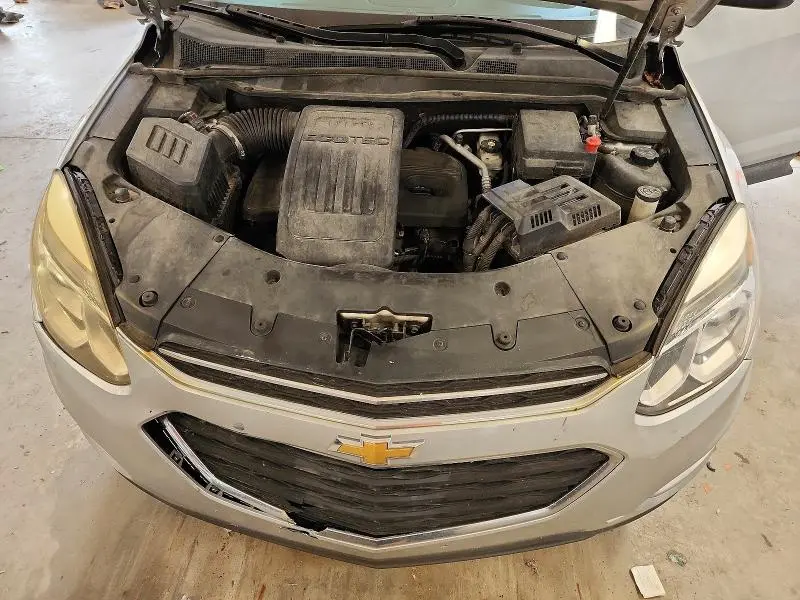 2017 CHEVROLET EQUINOX LT  