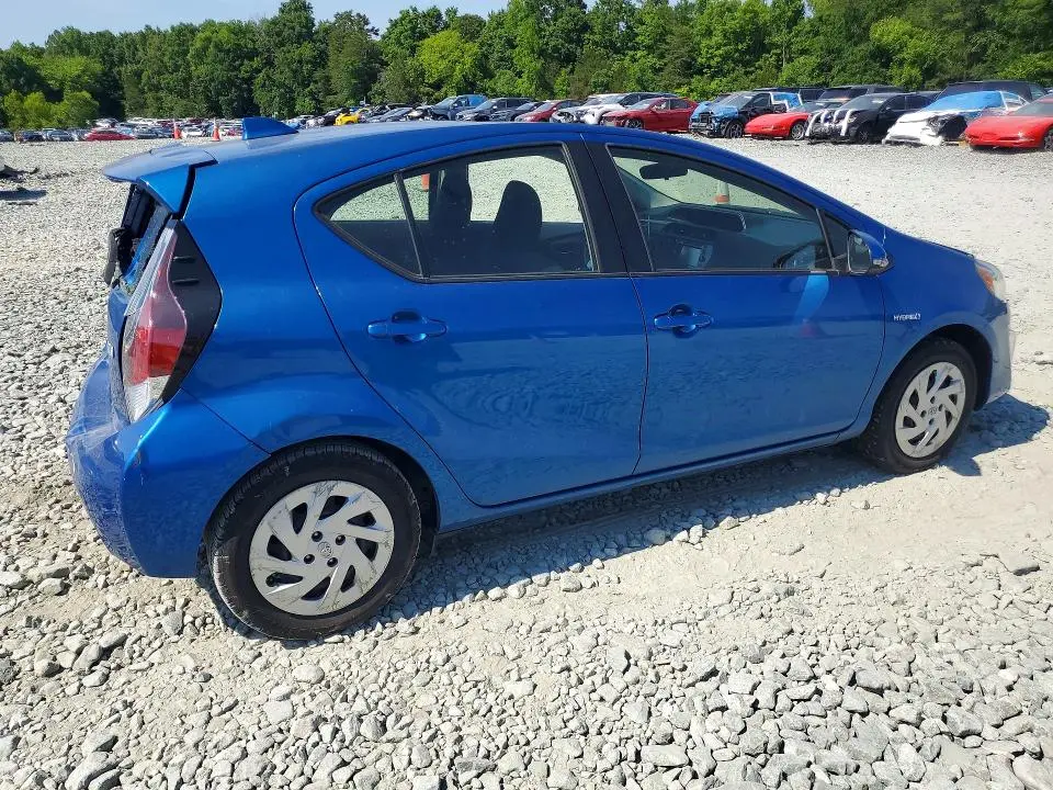 2016 TOYOTA PRIUS C TWO  