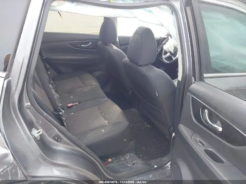 2017 NISSAN ROGUE SV