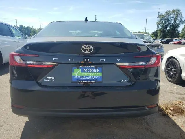 2025 TOYOTA CAMRY XSE