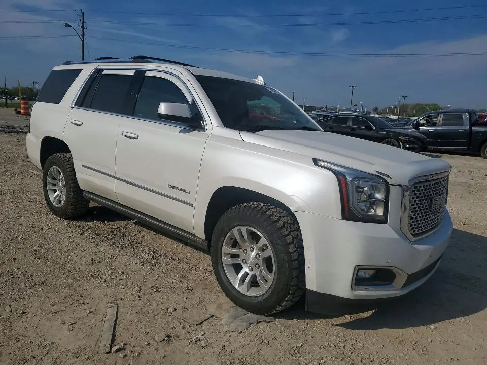 2016 GMC YUKON DENALI  