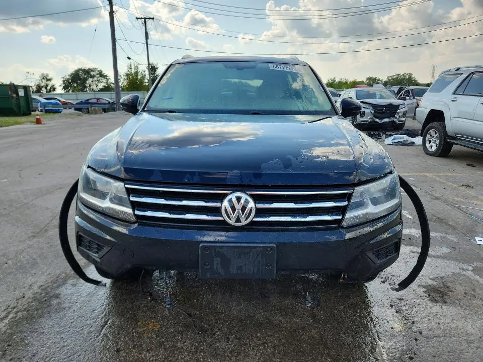 2019 VOLKSWAGEN TIGUAN SE  