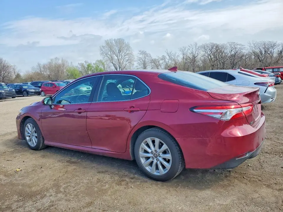 2018 TOYOTA CAMRY LE  