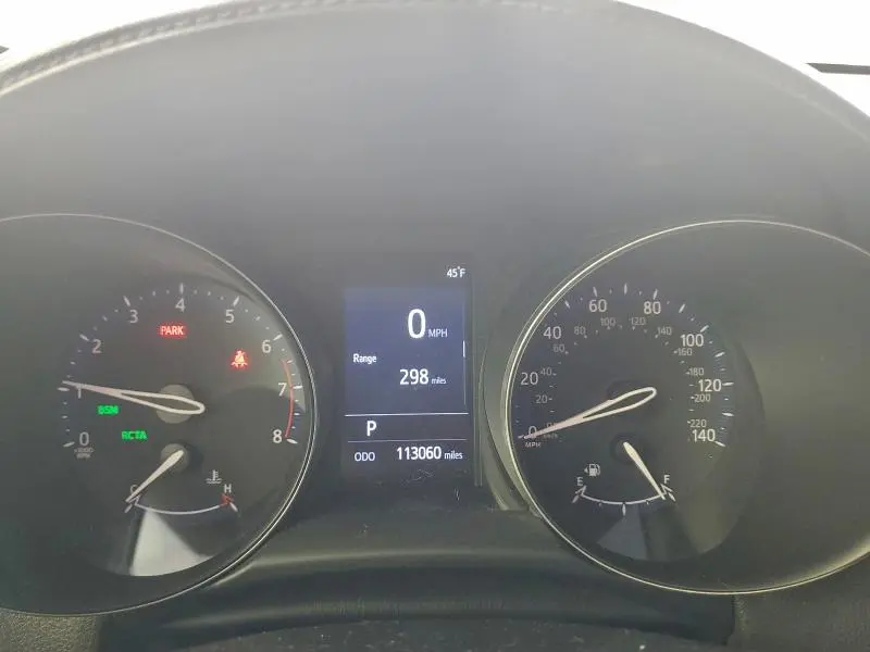 2019 TOYOTA C-HR XLE  