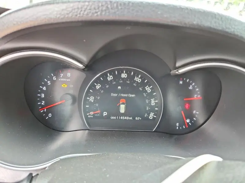2014 KIA SORENTO LX  