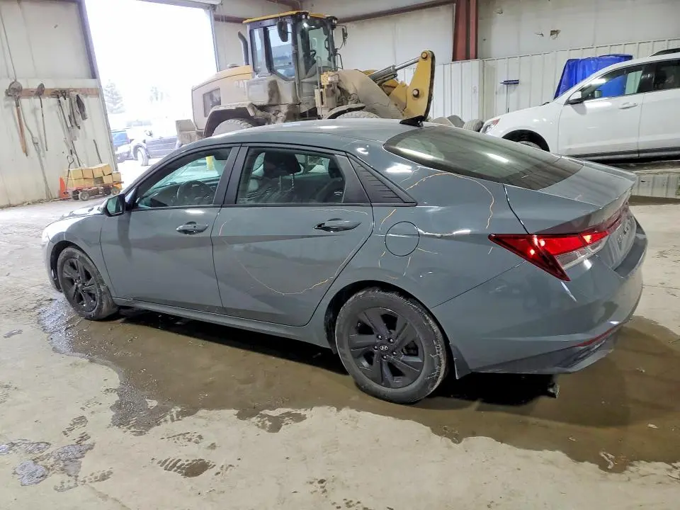 2021 HYUNDAI ELANTRA SEL  