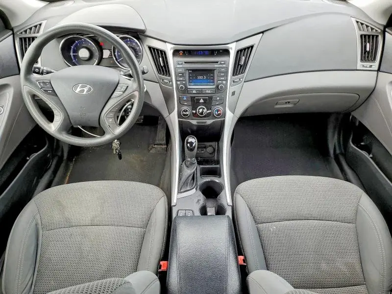 2014 HYUNDAI SONATA GLS  