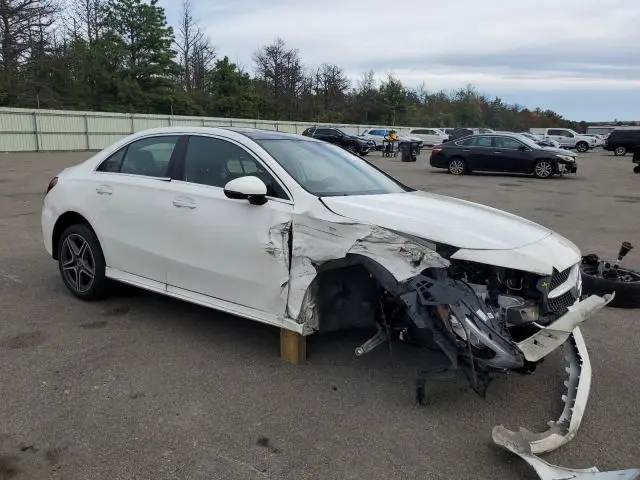 2022 MERCEDES-BENZ A 220 4MATIC  