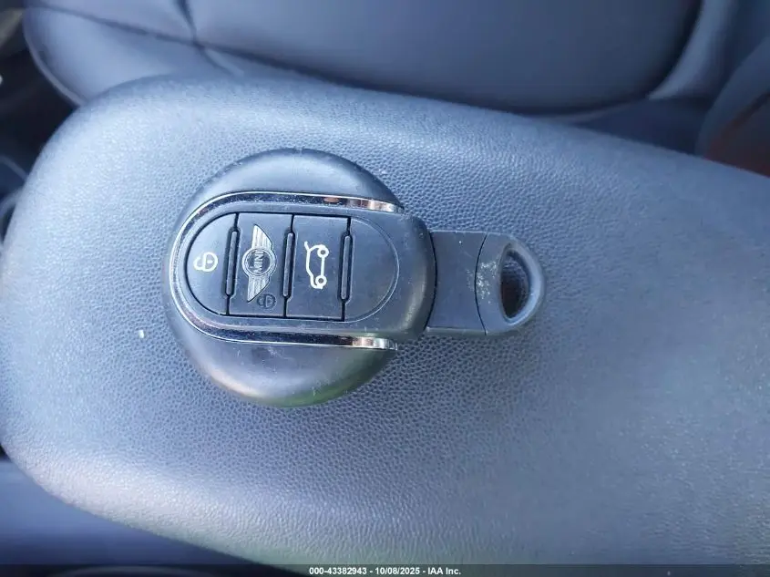 2016 MINI HARDTOP COOPER