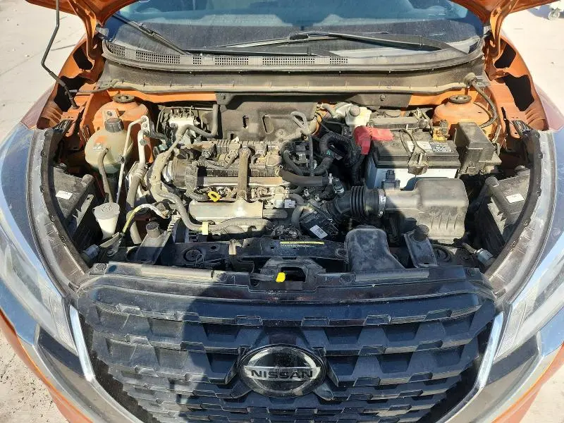 2021 NISSAN KICKS SV  
