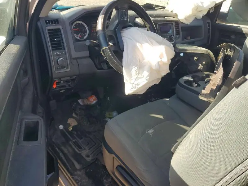 2014 RAM 1500 ST  