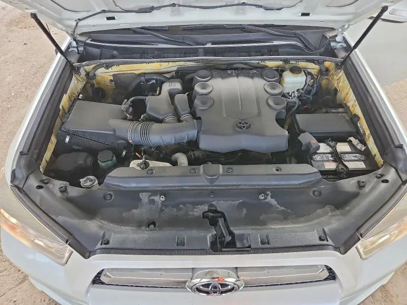 2013 TOYOTA 4RUNNER SR5  