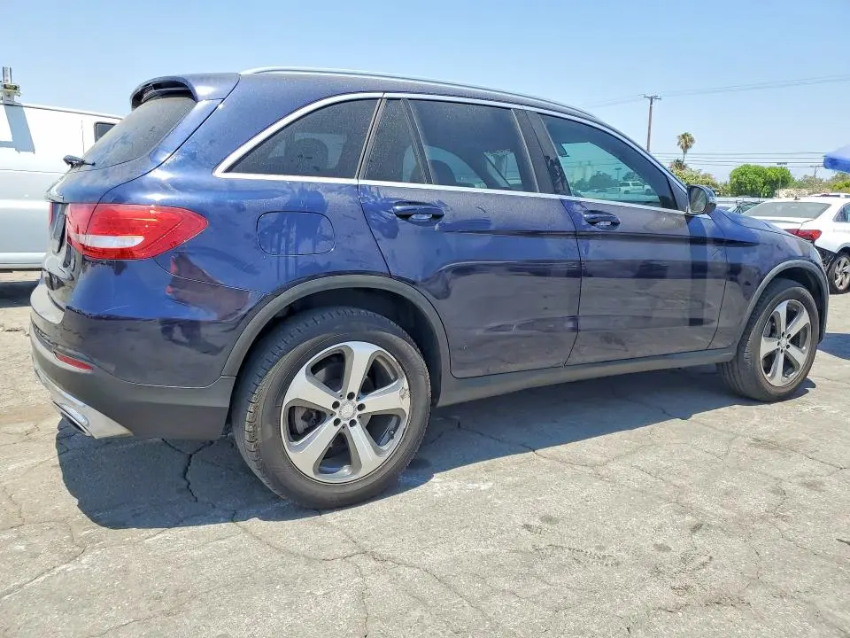 2016 MERCEDES-BENZ GLC 300  