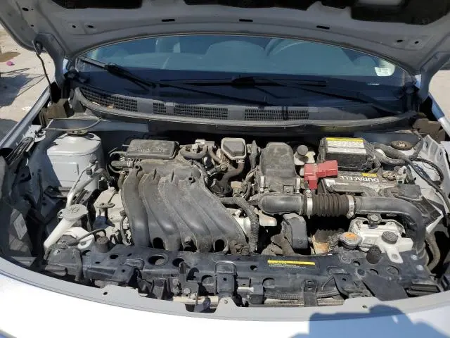 2019 NISSAN VERSA S  