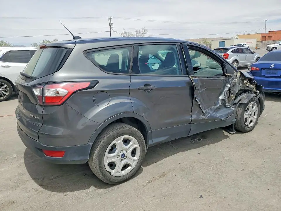 2018 FORD ESCAPE S  
