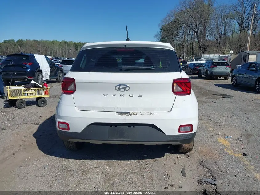 2025 HYUNDAI VENUE SE