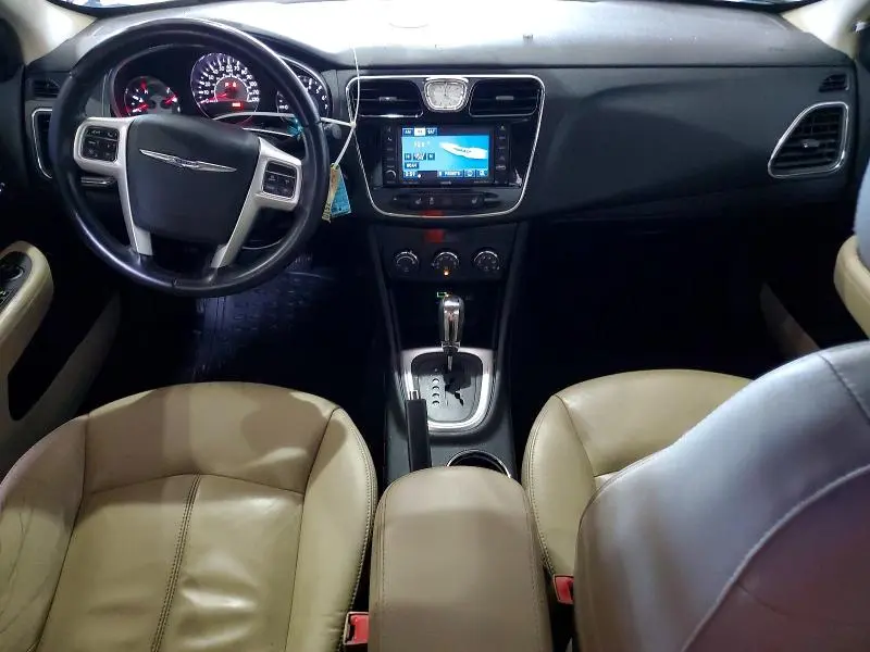 2011 CHRYSLER 200 LIMITED  