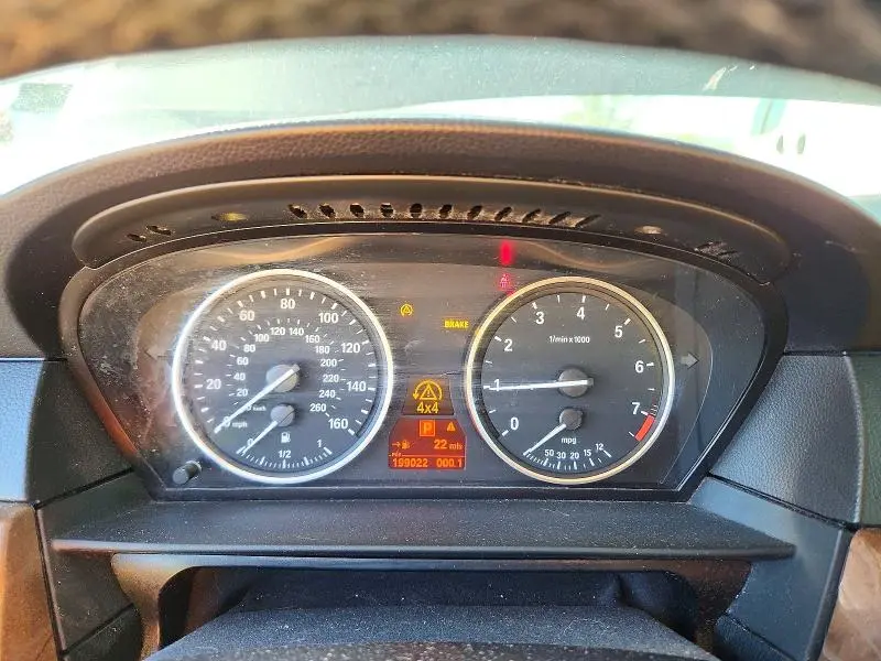2010 BMW 528 XI  