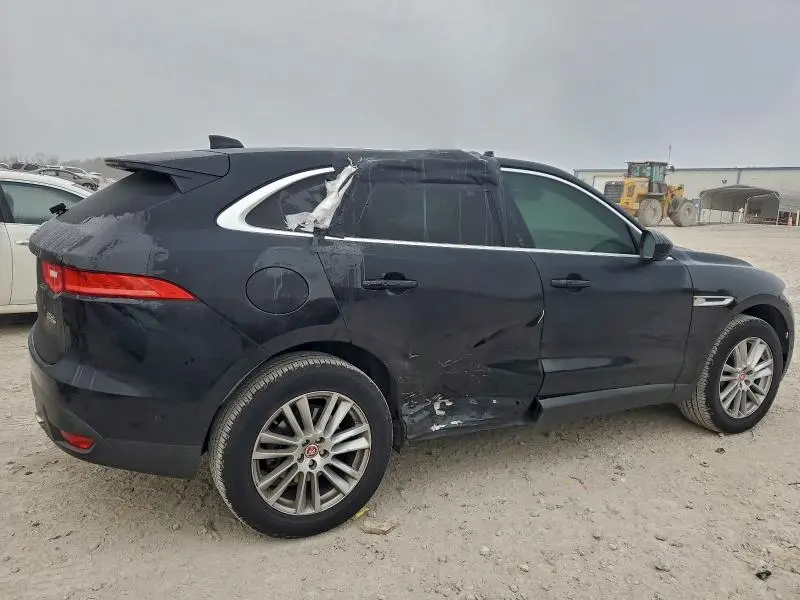2019 JAGUAR F-PACE PRESTIGE  